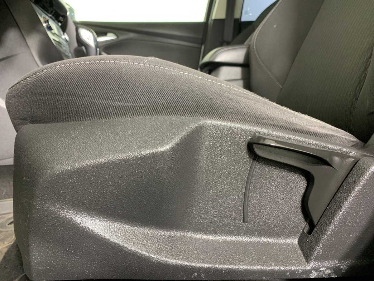 Форд Фокус б/у, 2014, Роботизированная. Фото: #16