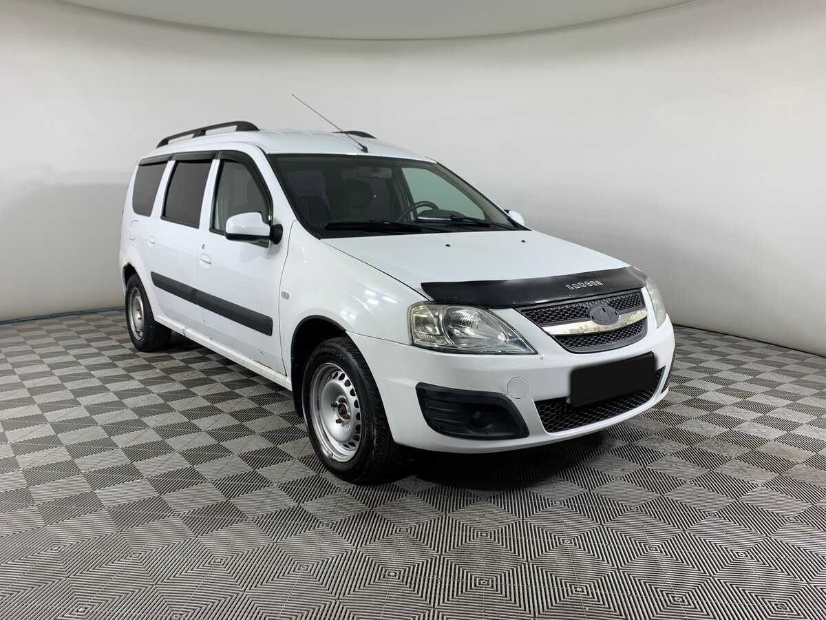 Лада (ВАЗ) Ларгус б/у, 2014, Механическая. Фото: #2