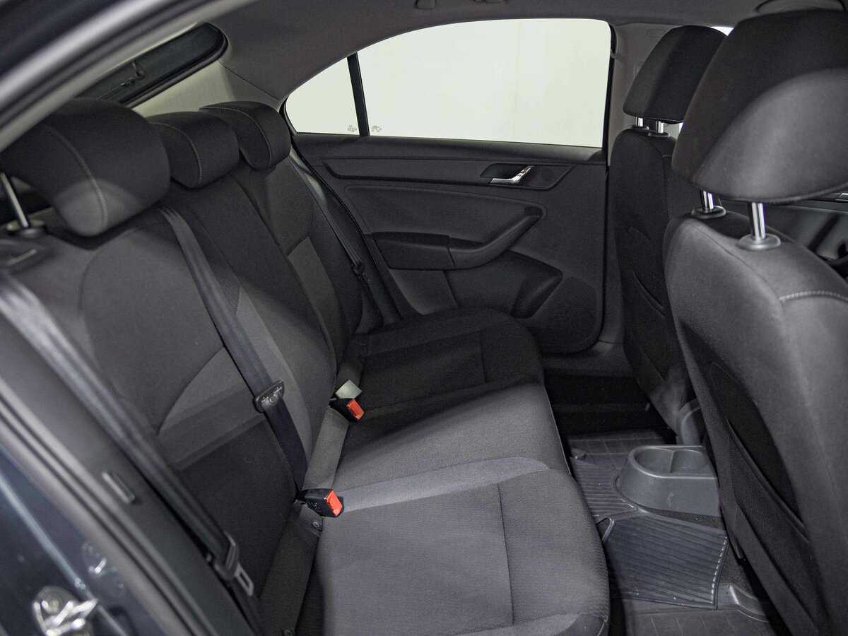 Шкода Рапид б/у, 2015, Механическая. Фото: #11