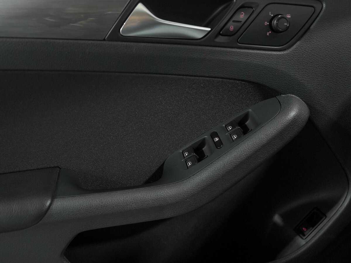 Фольксваген Джетта б/у, 2016, Автоматическая. Фото: #9