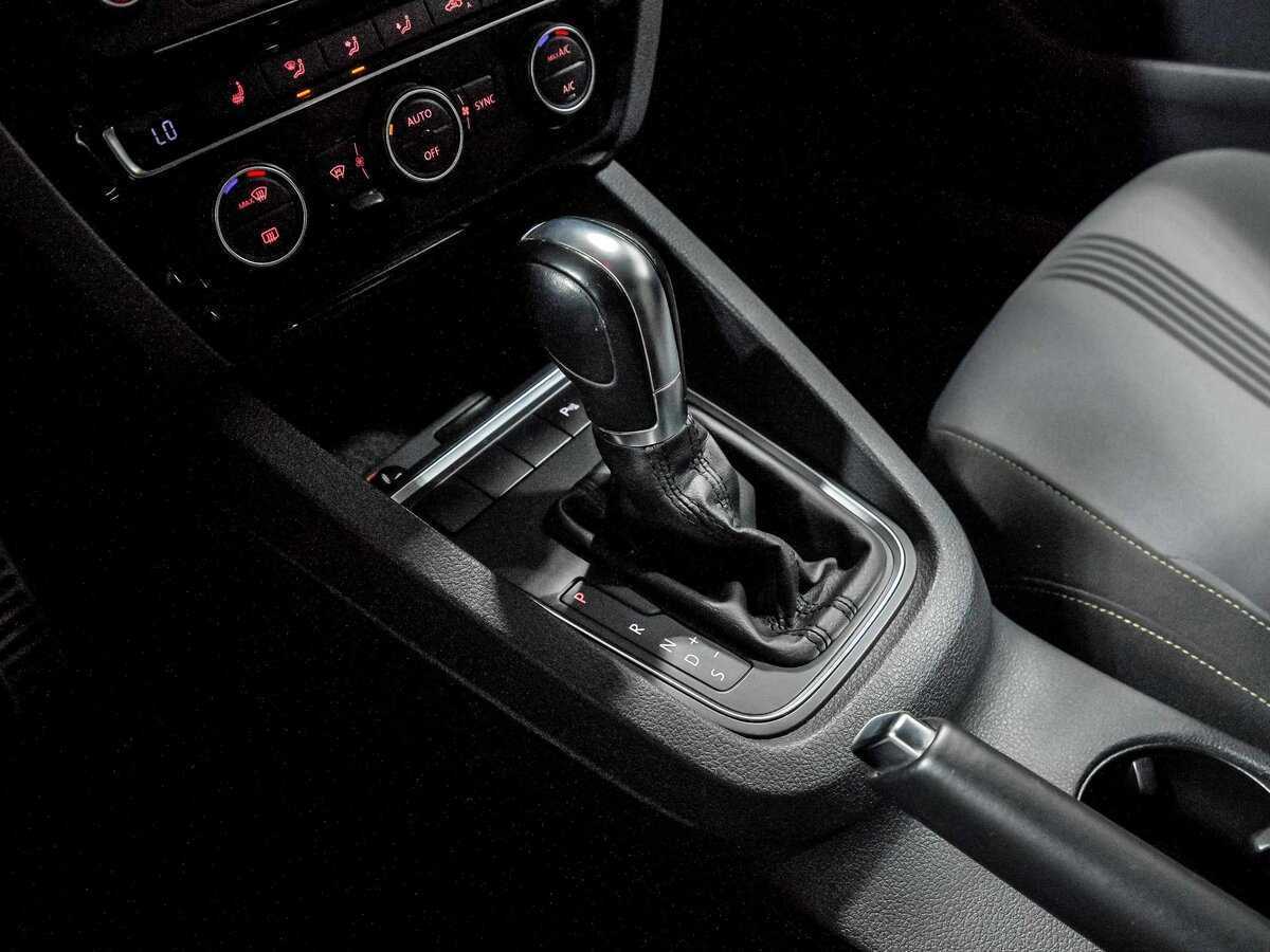 Фольксваген Джетта б/у, 2016, Автоматическая. Фото: #10