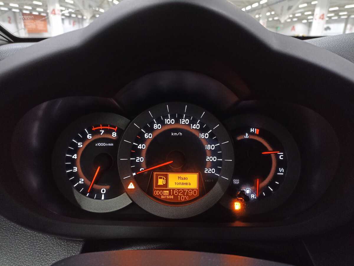 Тойота Рав4 б/у, 2012, Механическая. Фото: #12