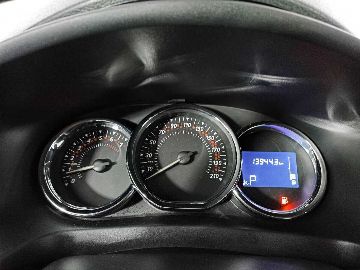 Рено Сандеро б/у, 2016, Автоматическая. Фото: #9