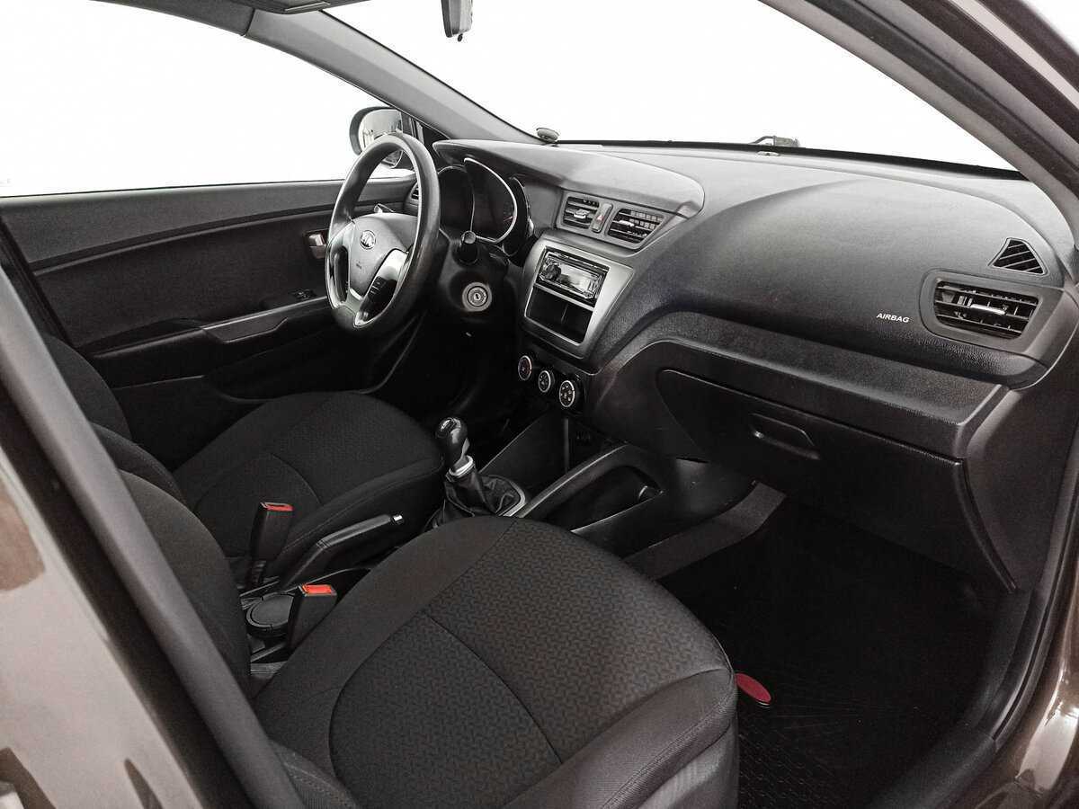 Киа Рио б/у, 2017, Механическая. Фото: #10