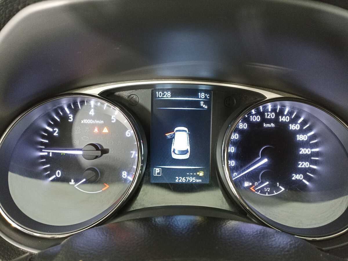 Ниссан Икс-Трейл б/у, 2015, Вариатор. Фото: #12