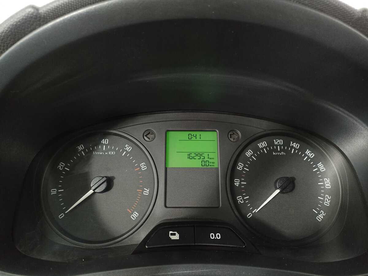 Шкода Фабия б/у, 2013, Механическая. Фото: #12