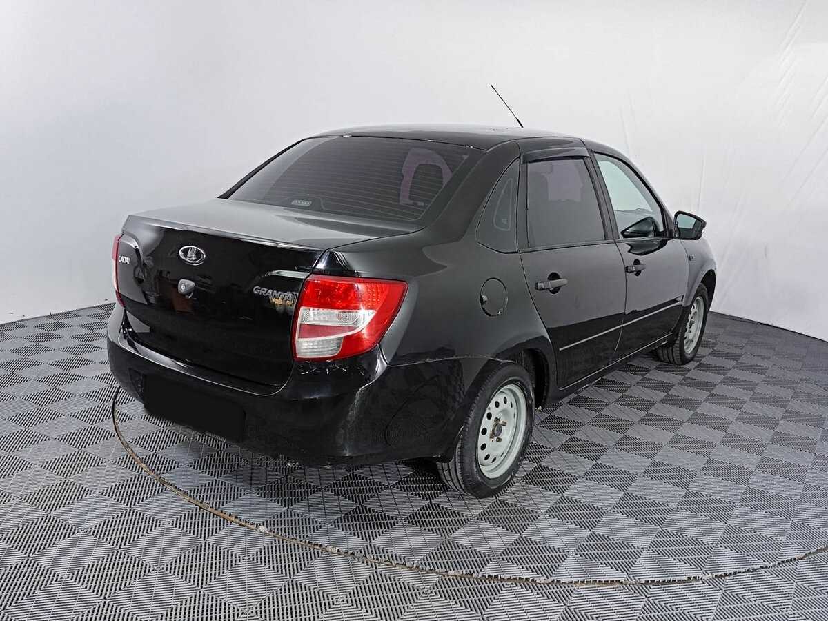 Лада (ВАЗ) Гранта б/у, 2017, Механическая. Фото: #4