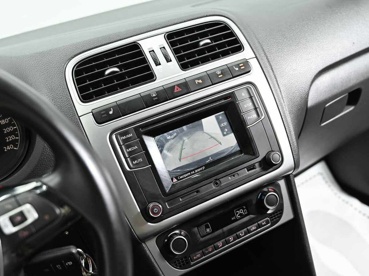 Фольксваген Поло б/у, 2017, Механическая. Фото: #11