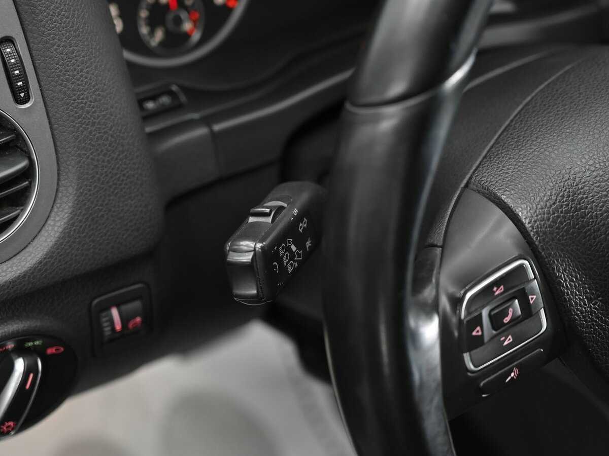 Фольксваген Тигуан б/у, 2013, Роботизированная. Фото: #8