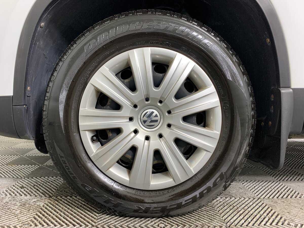 Фольксваген Тигуан б/у, 2015, Роботизированная. Фото: #8