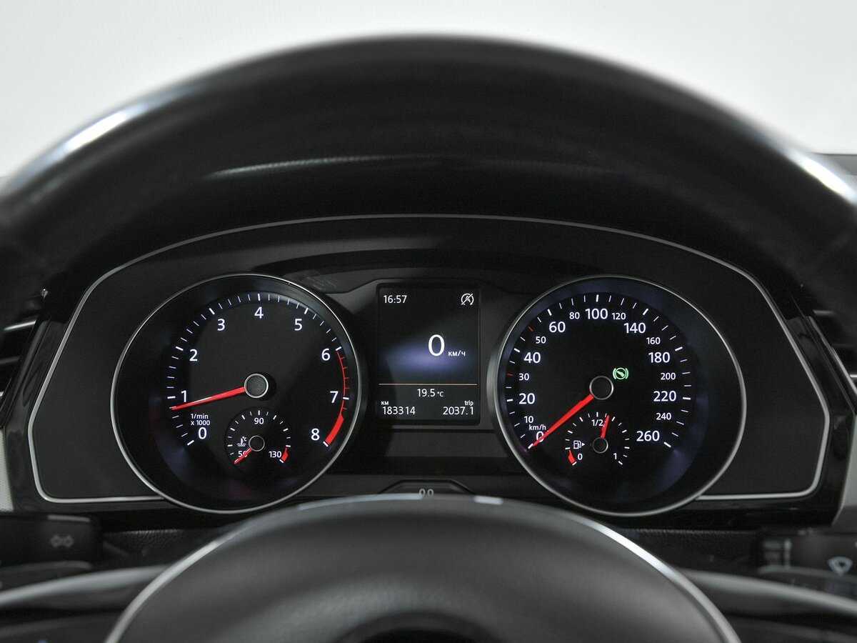 Фольксваген Пассат б/у, 2015, Роботизированная. Фото: #6