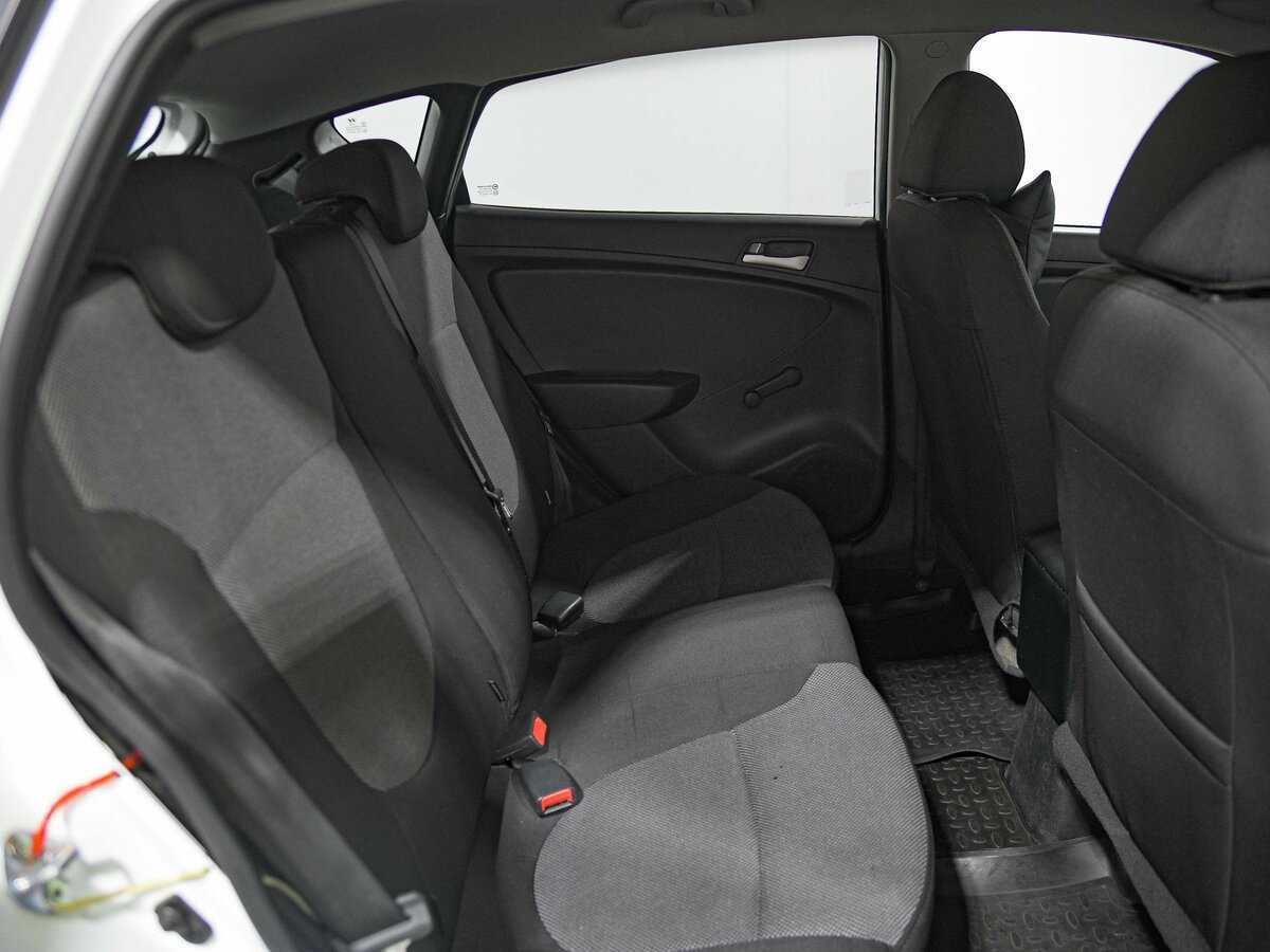 Хендай Солярис б/у, 2013, Автоматическая. Фото: #12