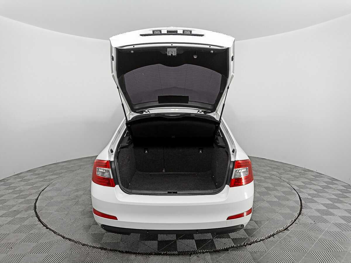 Шкода Октавия б/у, 2014, Механическая. Фото: #9