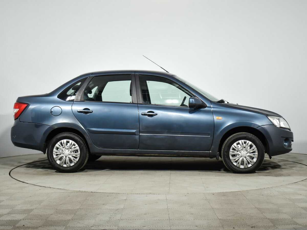 Лада (ВАЗ) Гранта б/у, 2014, Механическая. Фото: #3