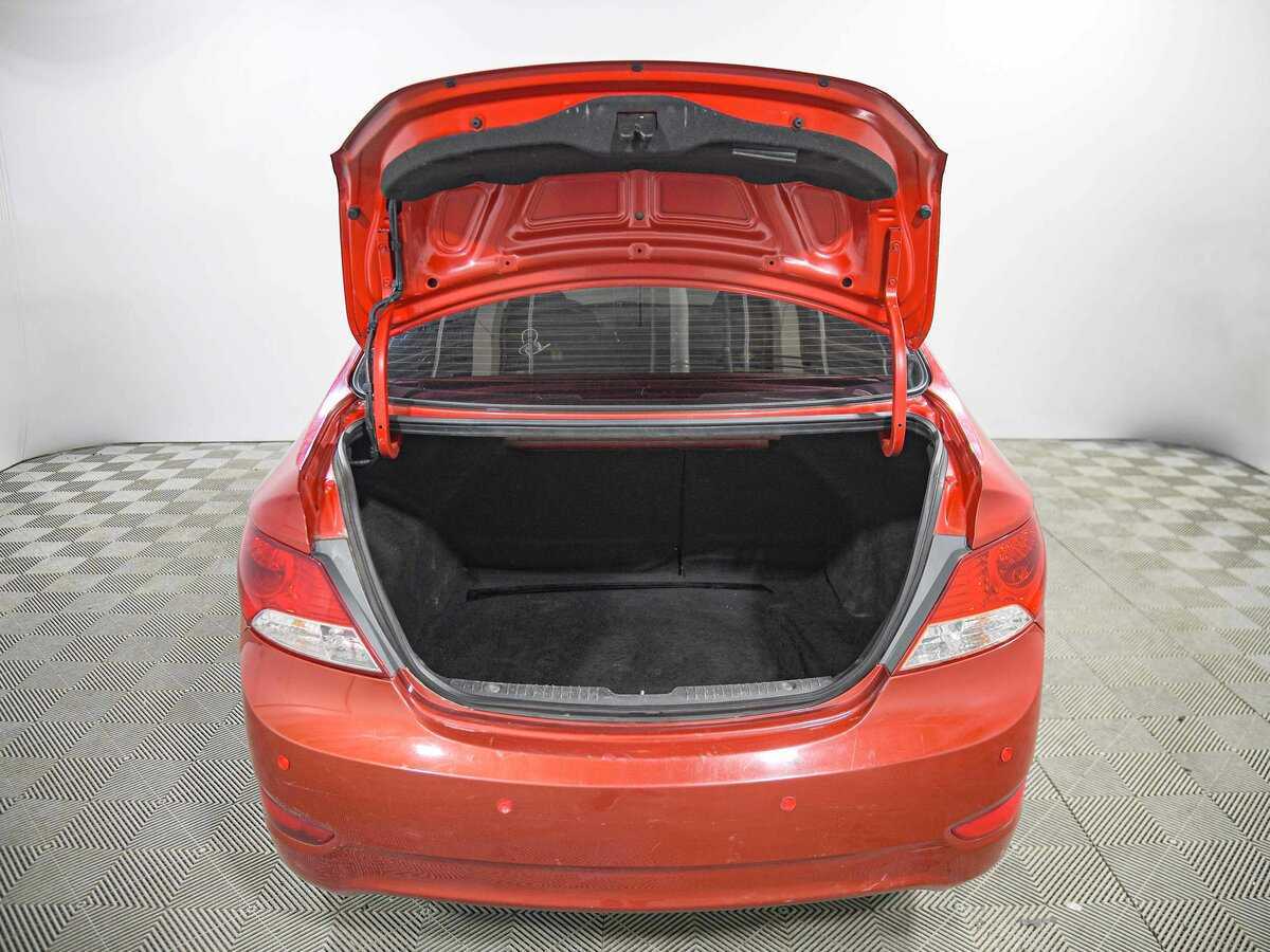 Хендай Солярис б/у, 2012, Автоматическая. Фото: #12