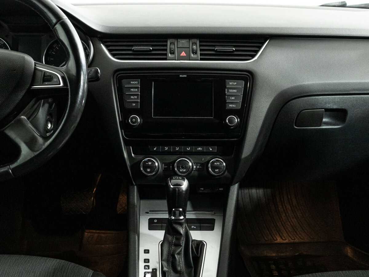 Шкода Октавия б/у, 2013, Роботизированная. Фото: #10