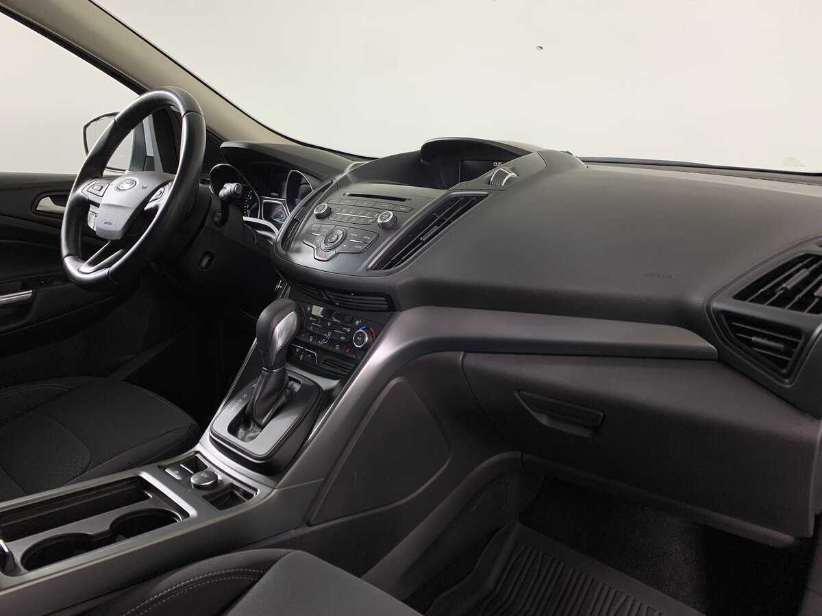 Форд Куга б/у, 2017, Автоматическая. Фото: #13