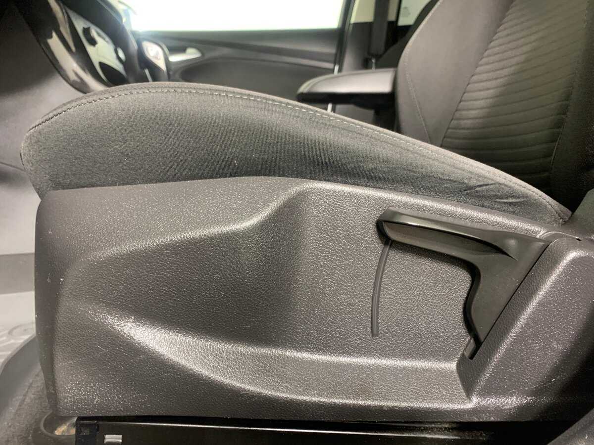 Форд Фокус б/у, 2017, Роботизированная. Фото: #16