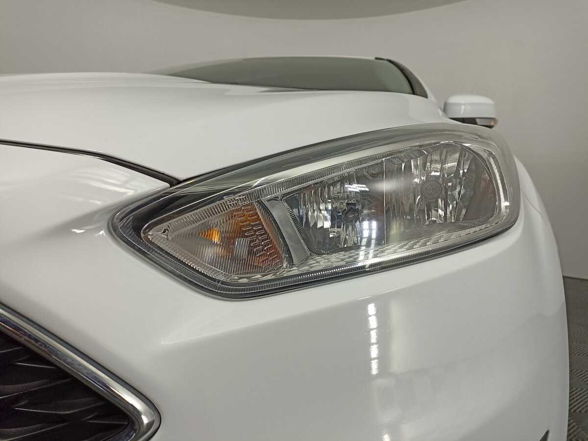 Форд Фокус б/у, 2018, Механическая. Фото: #15