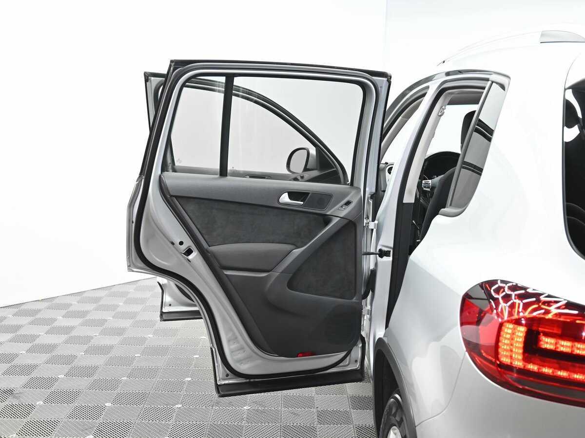 Фольксваген Тигуан б/у, 2016, Автоматическая. Фото: #5