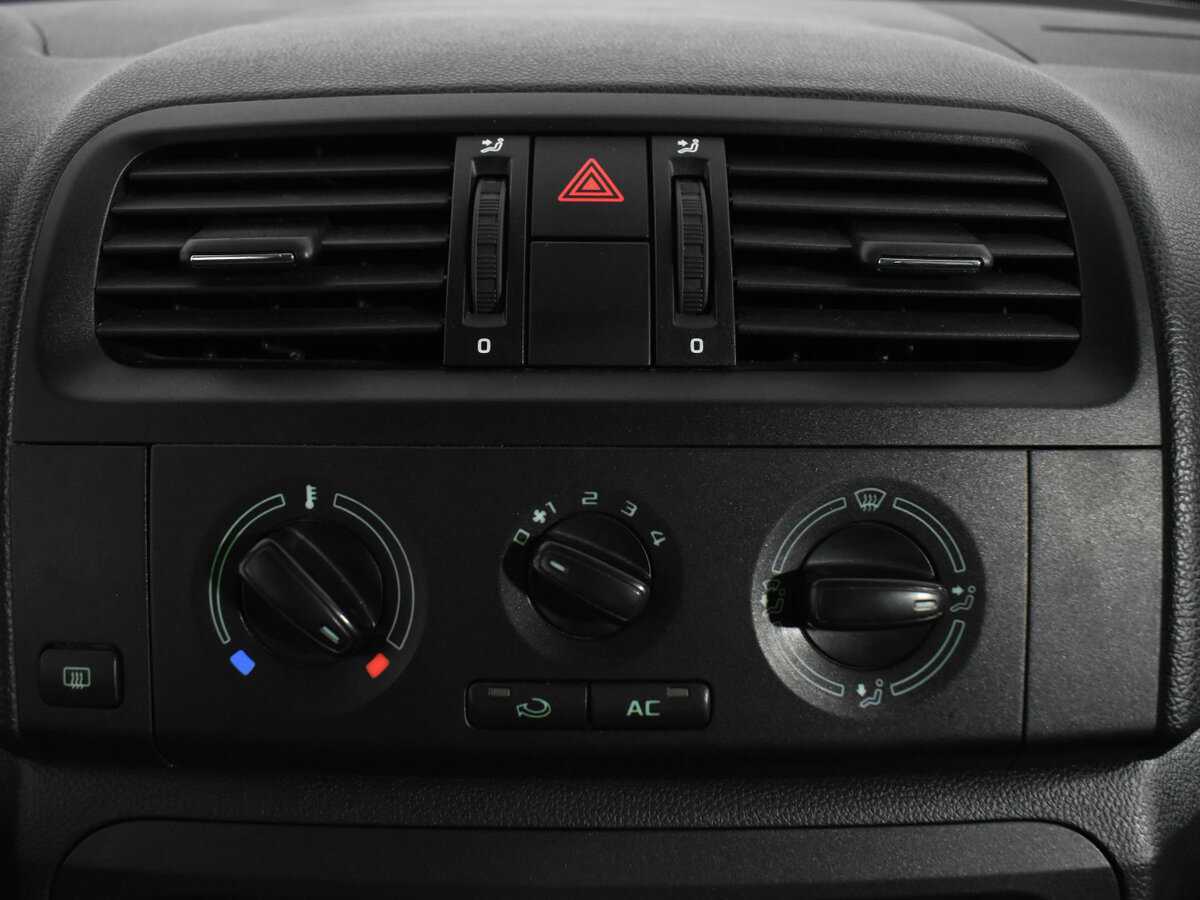 Шкода Фабия б/у, 2012, Механическая. Фото: #15