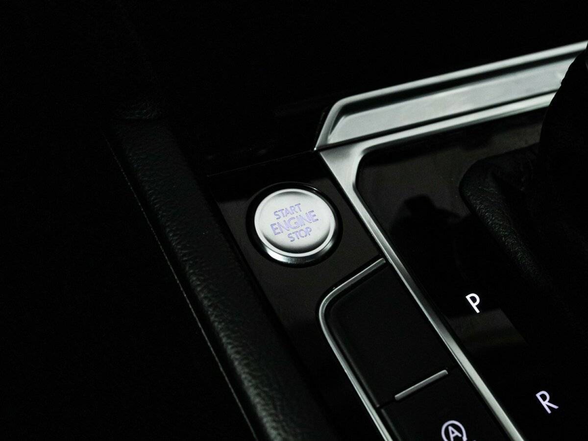 Фольксваген Пассат б/у, 2016, Роботизированная. Фото: #18