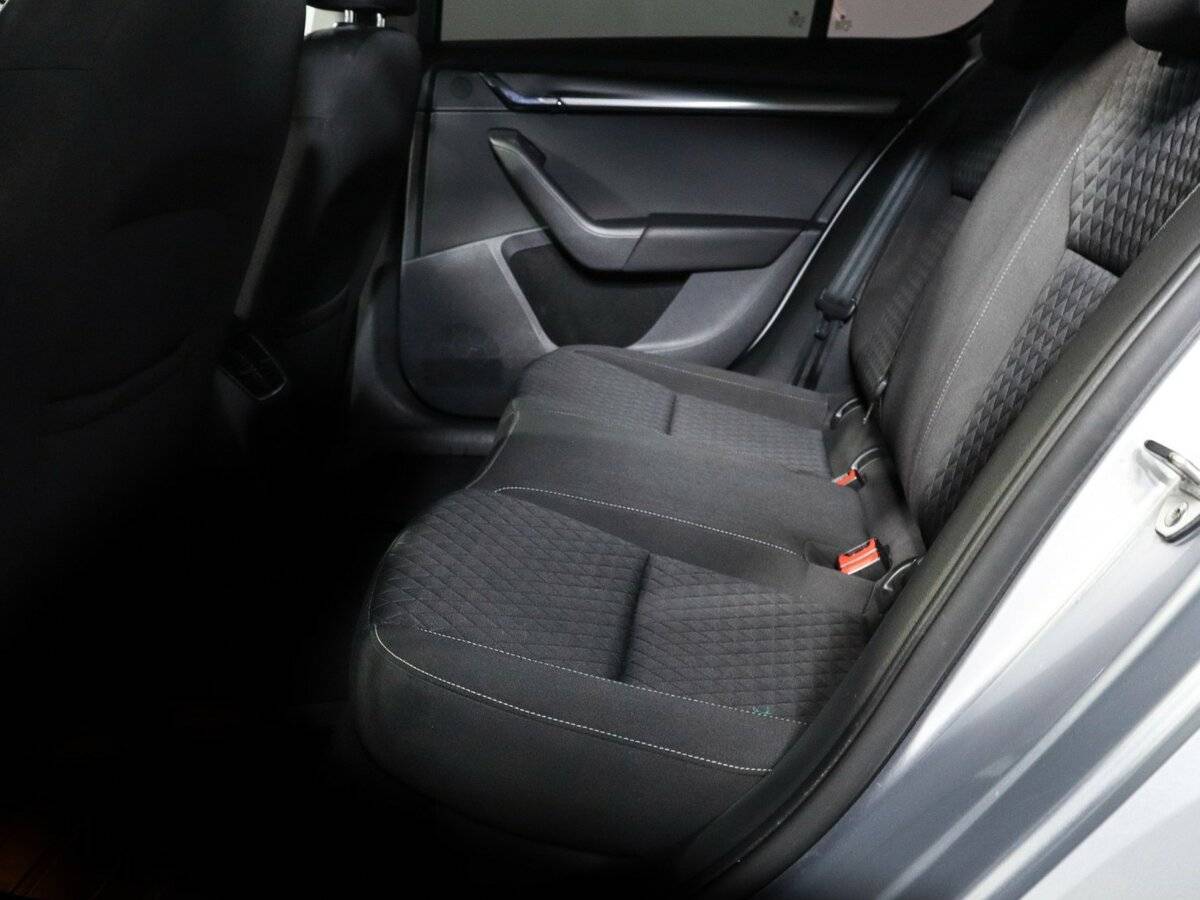 Шкода Октавия б/у, 2017, Роботизированная. Фото: #6