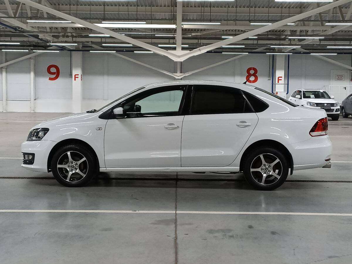 Фольксваген Поло б/у, 2016, Механическая. Фото: #7