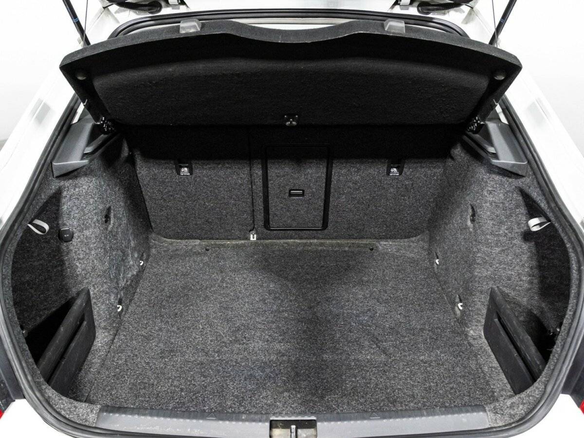 Шкода Октавия б/у, 2016, Роботизированная. Фото: #14