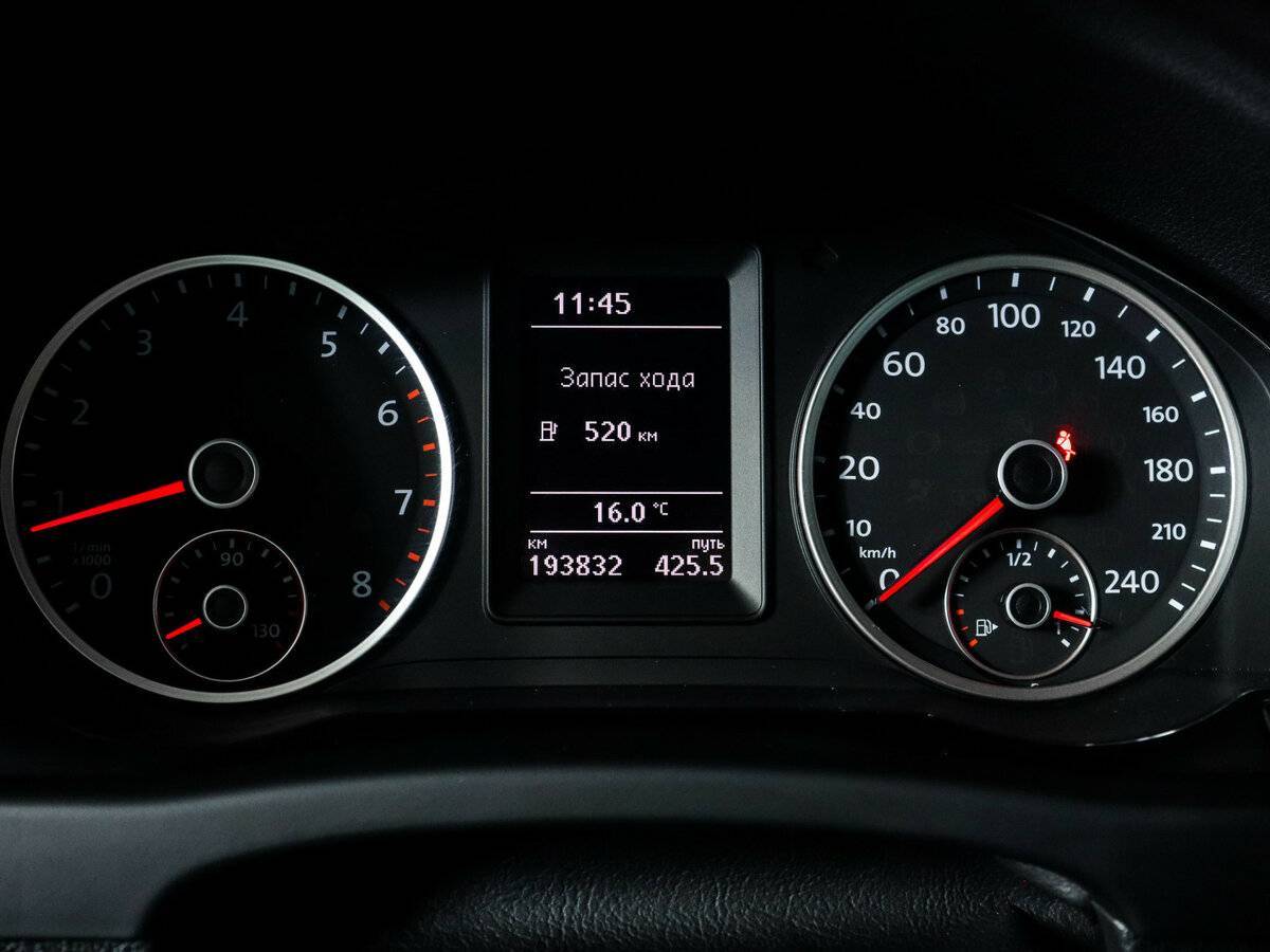 Фольксваген Тигуан б/у, 2016, Механическая. Фото: #7