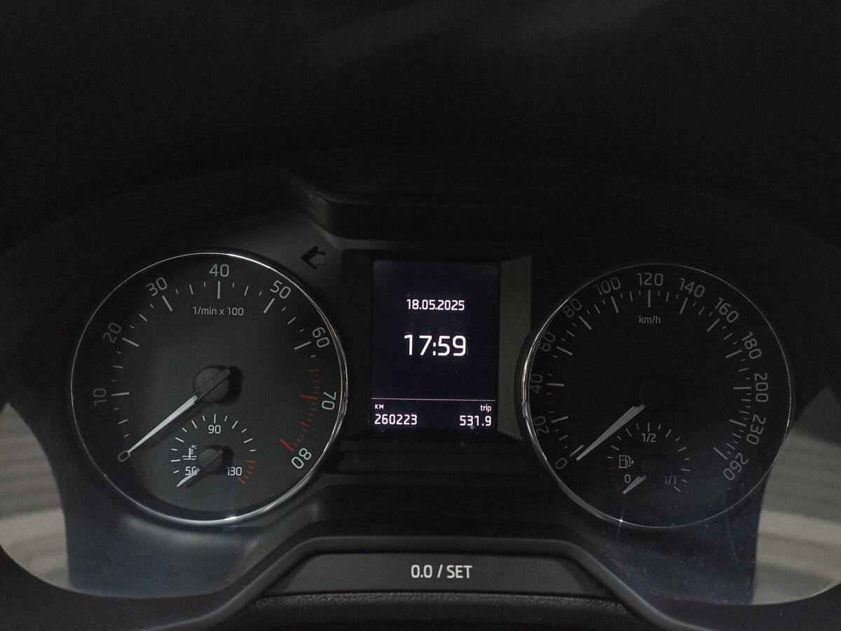 Шкода Октавия б/у, 2013, Механическая. Фото: #12