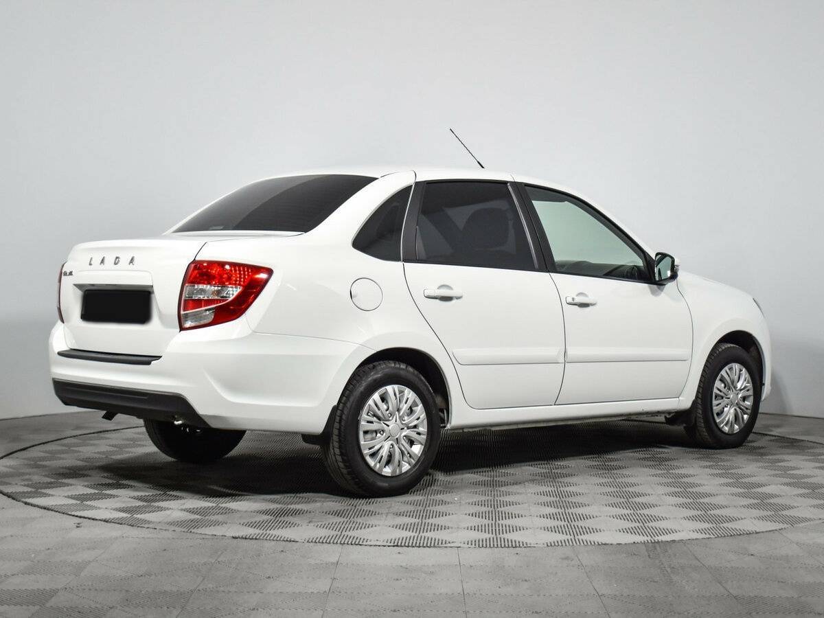 Лада (ВАЗ) Гранта б/у, 2020, Механическая. Фото: #4