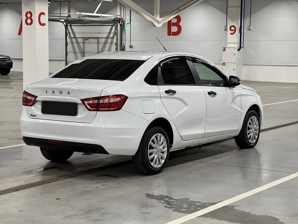 Лада (ВАЗ) Веста б/у, 2018, Механическая. Фото: #4