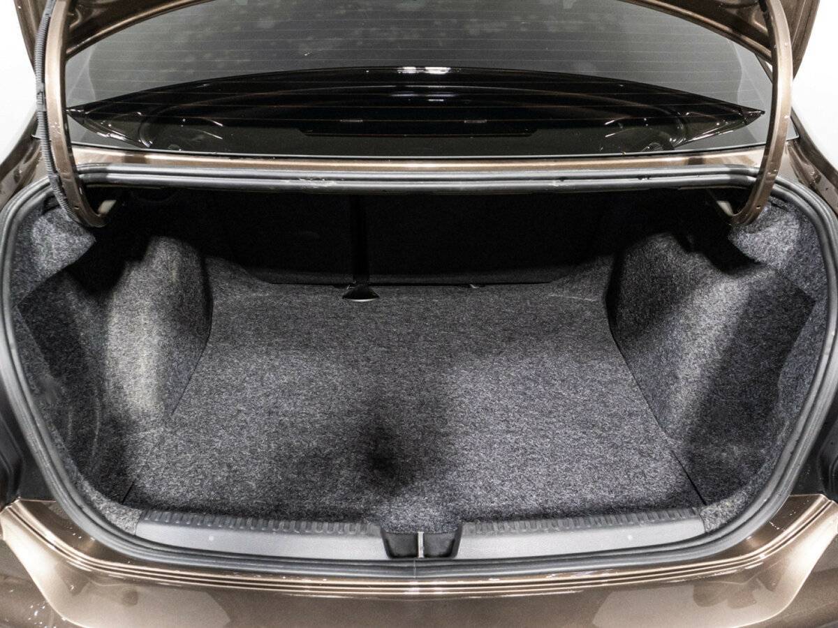 Фольксваген Поло б/у, 2018, Механическая. Фото: #16