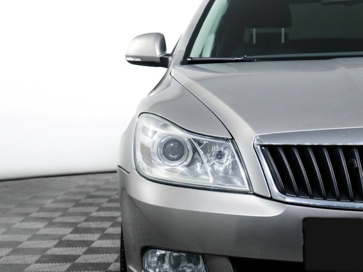 Шкода Октавия б/у, 2012, Роботизированная. Фото: #14