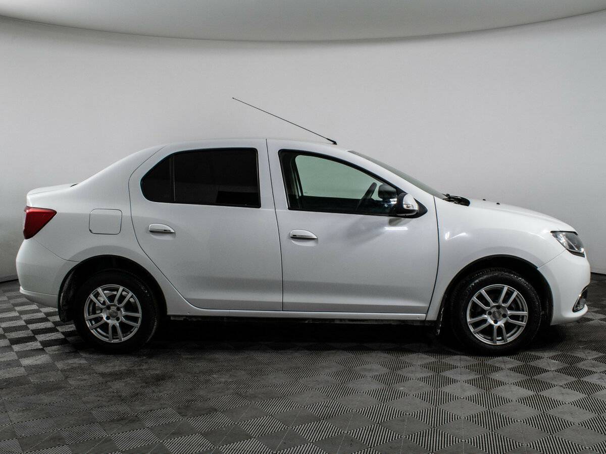 Рено Логан б/у, 2017, Механическая. Фото: #3