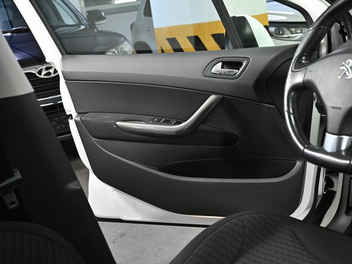 Пежо 308 б/у, 2012, Автоматическая. Фото: #5