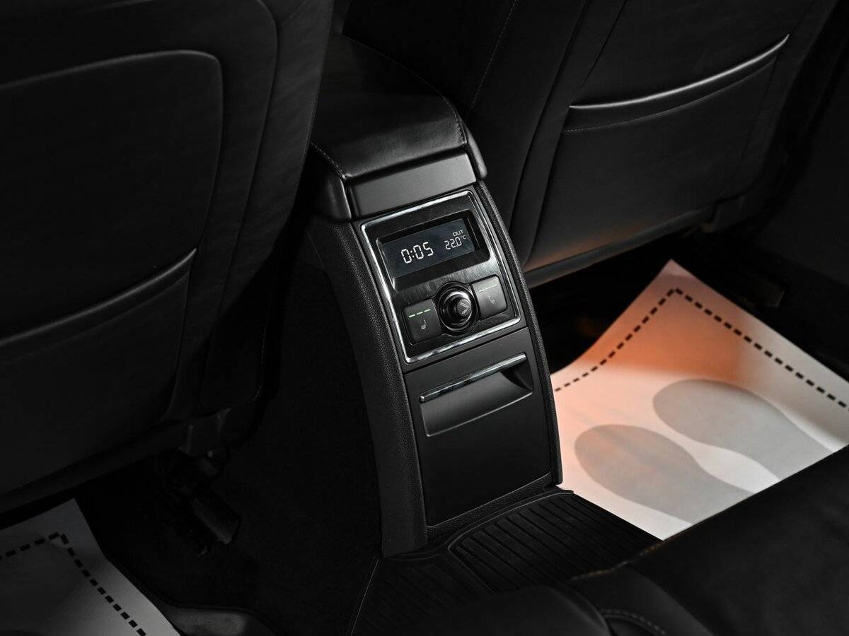 Шкода Суперб б/у, 2013, Роботизированная. Фото: #14