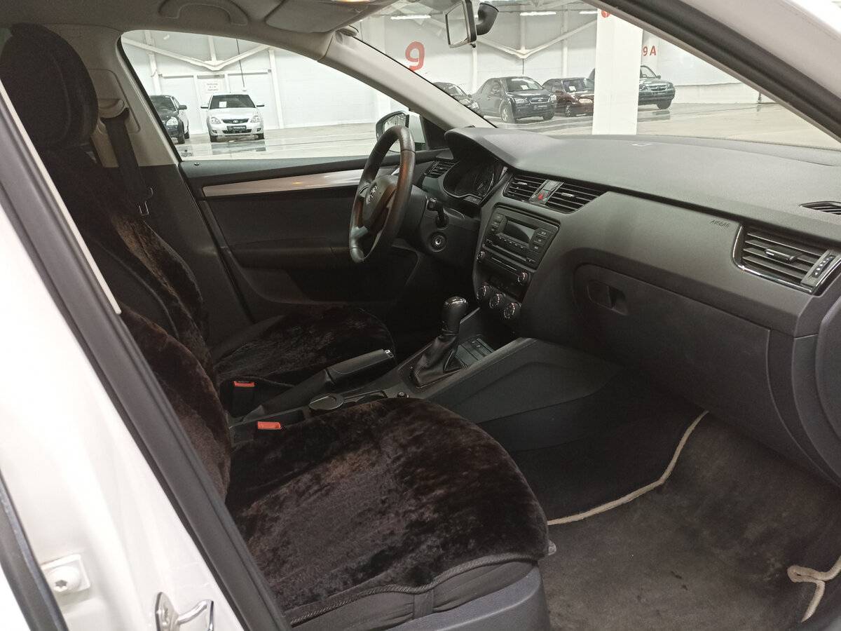 Шкода Октавия б/у, 2013, Роботизированная. Фото: #10