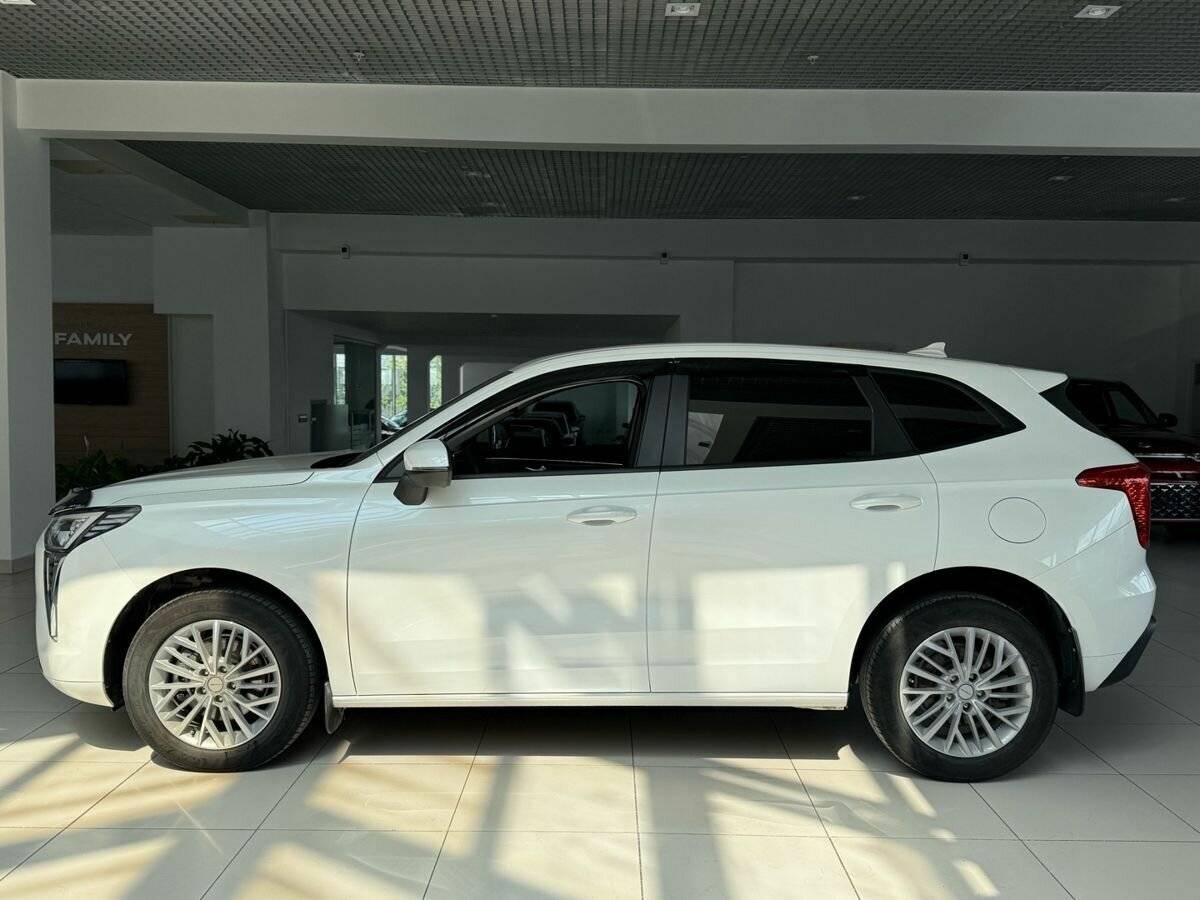 Хавал Джолион б/у, 2022, Роботизированная. Фото: #6