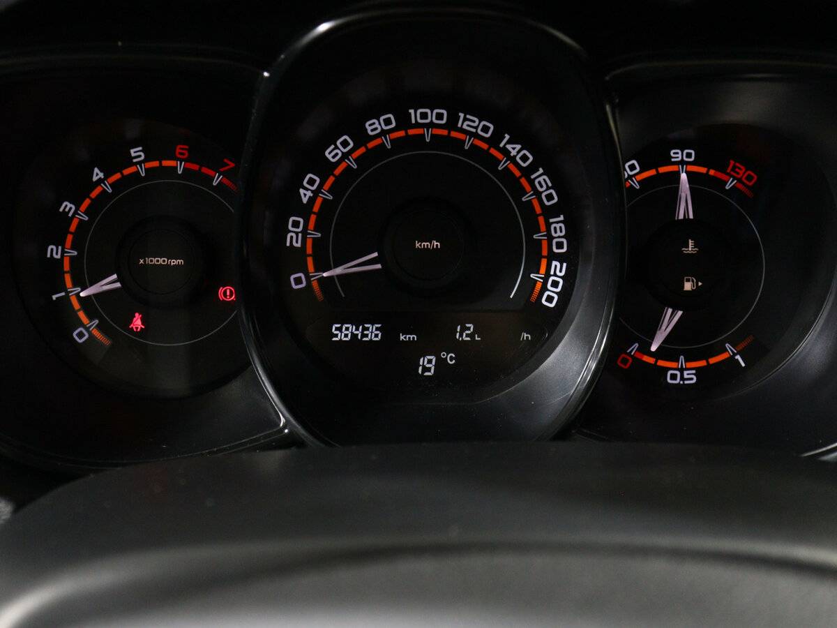 Лада (ВАЗ) Веста б/у, 2018, Механическая. Фото: #7