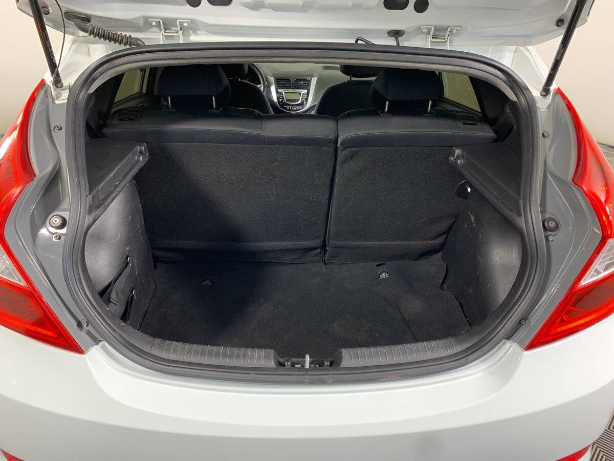 Хендай Солярис б/у, 2013, Механическая. Фото: #18