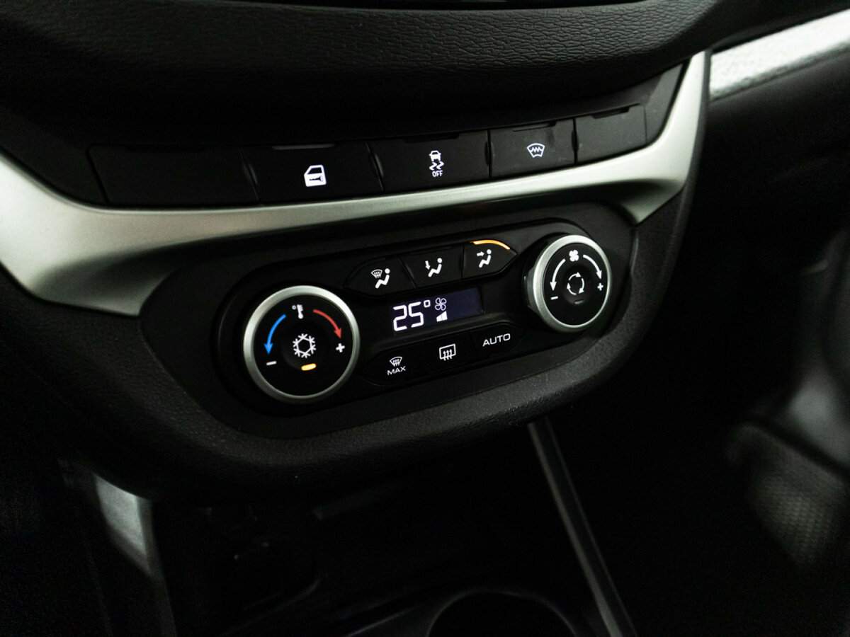 Лада (ВАЗ) Веста б/у, 2021, Вариатор. Фото: #17