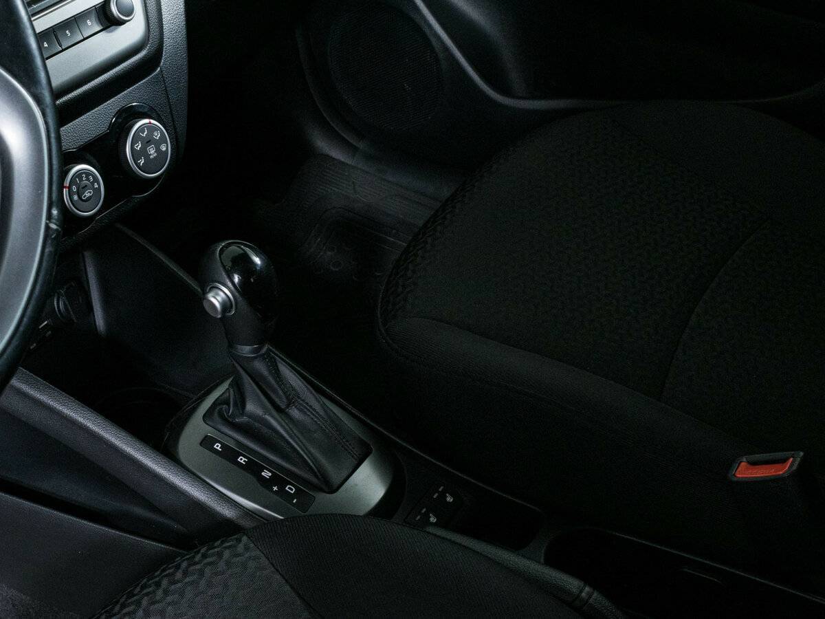 Киа Рио б/у, 2016, Автоматическая. Фото: #12