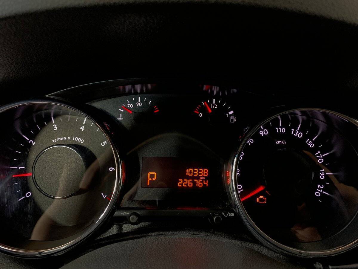 Пежо 3008 б/у, 2014, Автоматическая. Фото: #11