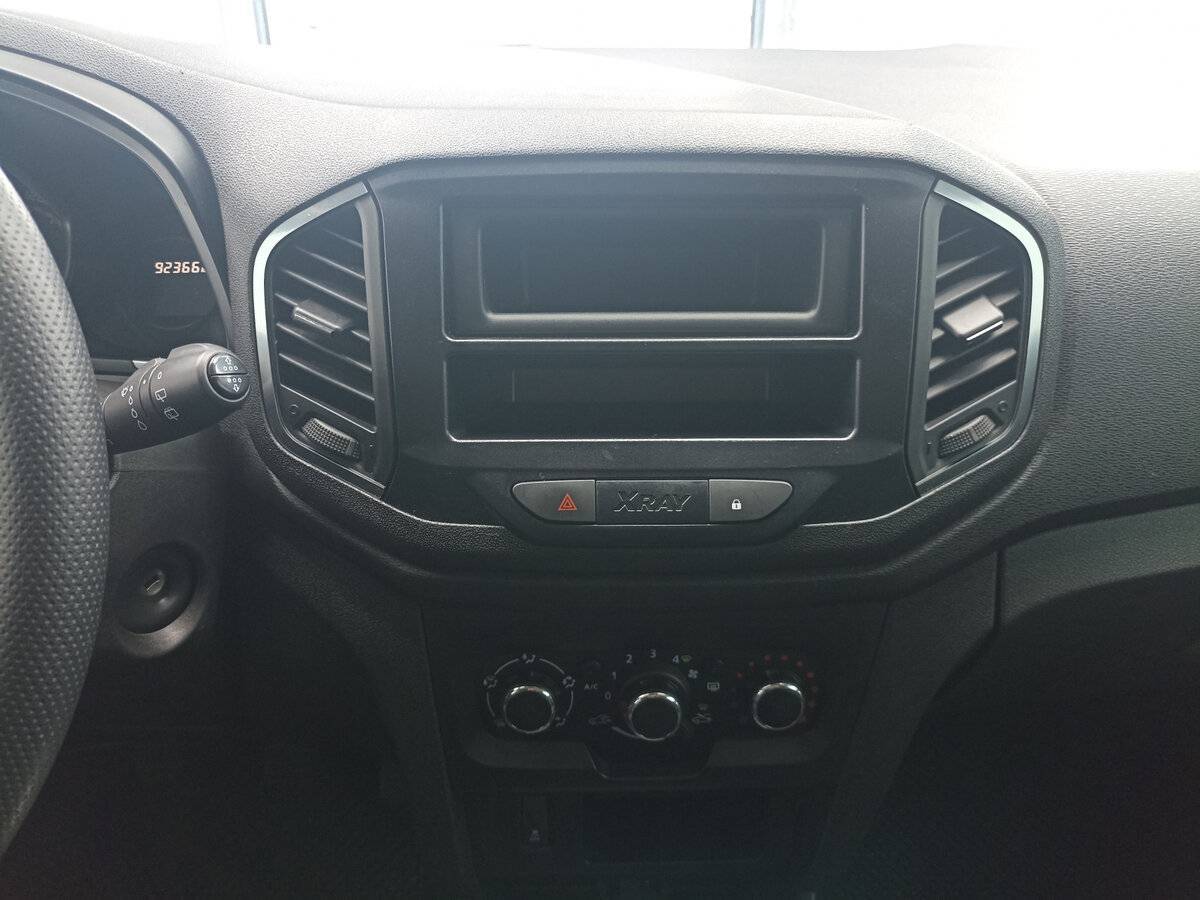 Лада (ВАЗ) ИКСРЭЙ б/у, 2021, Механическая. Фото: #14