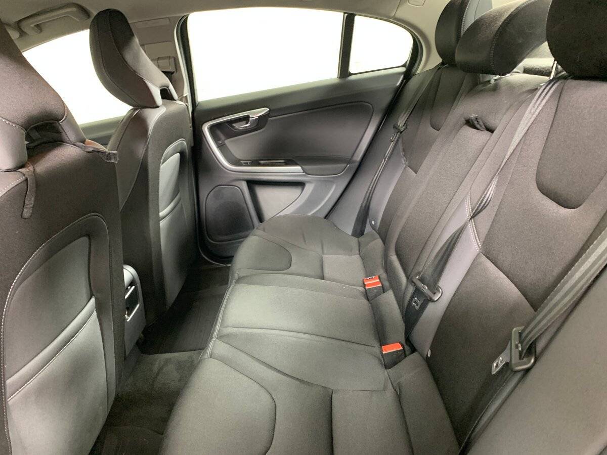 Вольво С60 б/у, 2014, Автоматическая. Фото: #17