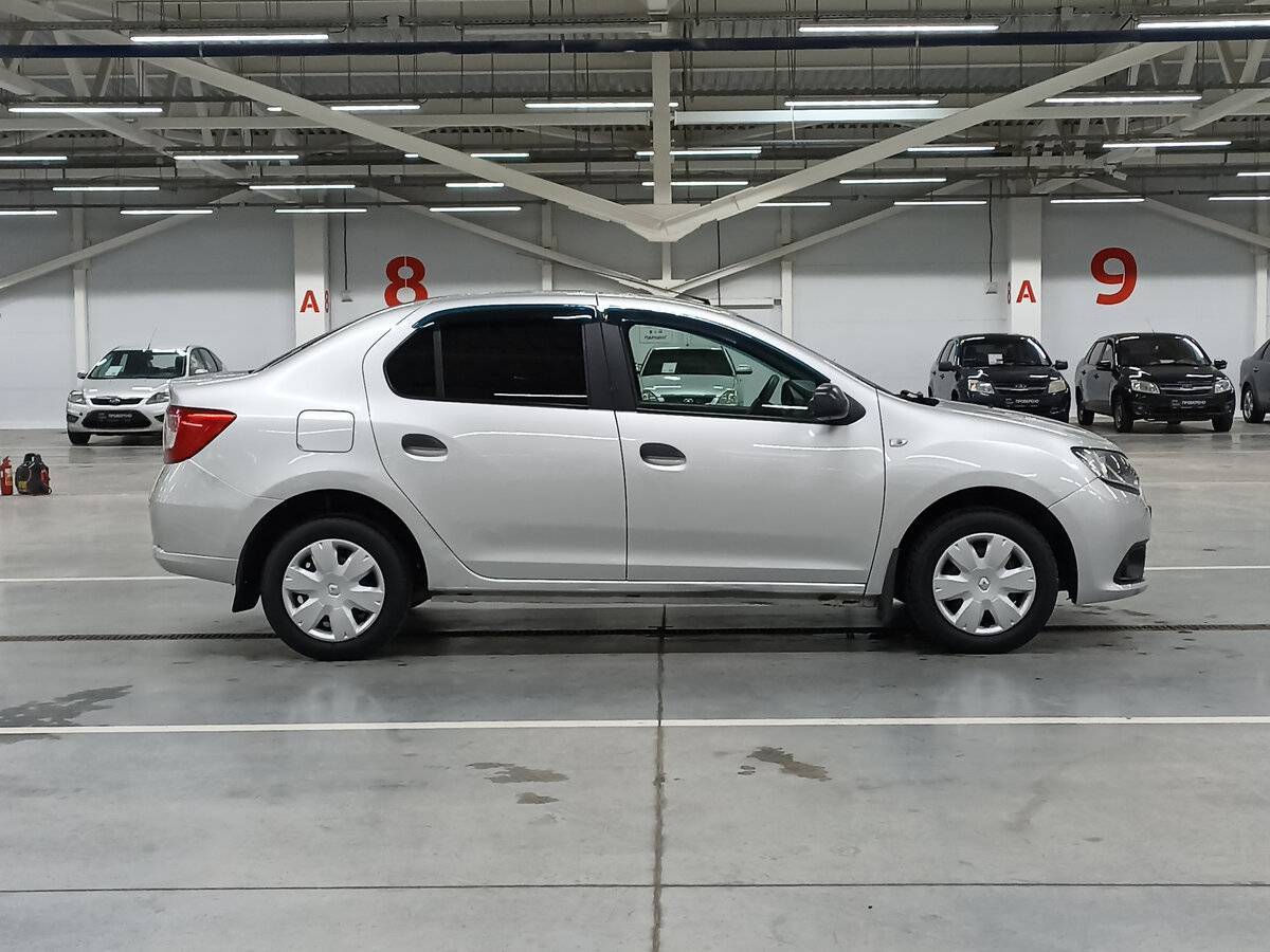 Рено Логан б/у, 2017, Механическая. Фото: #3