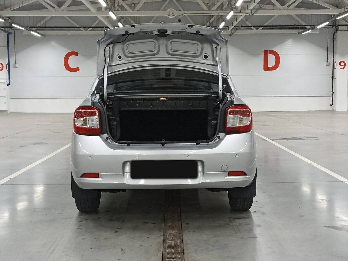 Рено Логан б/у, 2017, Механическая. Фото: #9