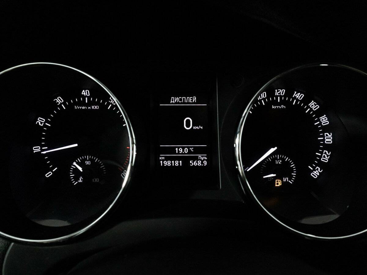 Шкода Йети б/у, 2014, Роботизированная. Фото: #11